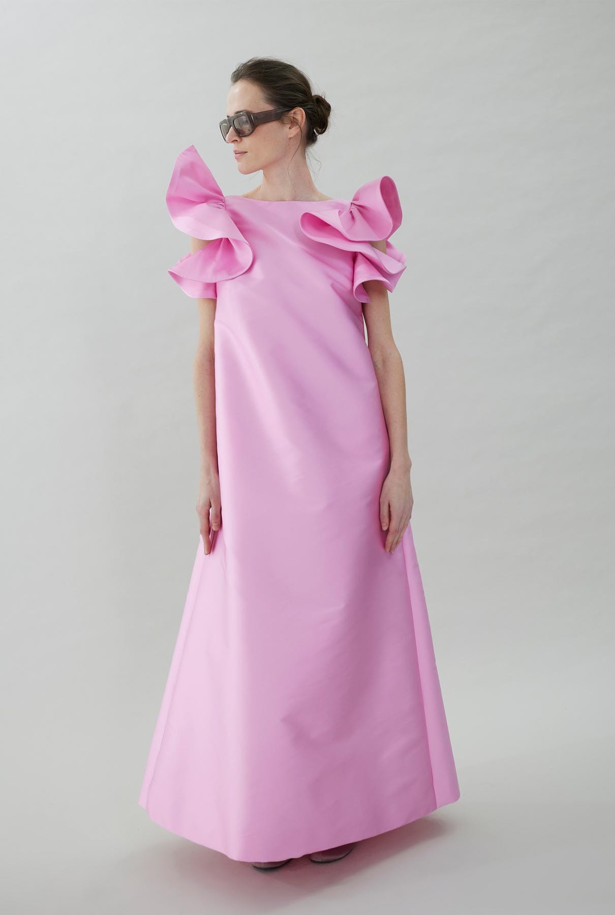 A-line satin dress with ruffles on the sleeves