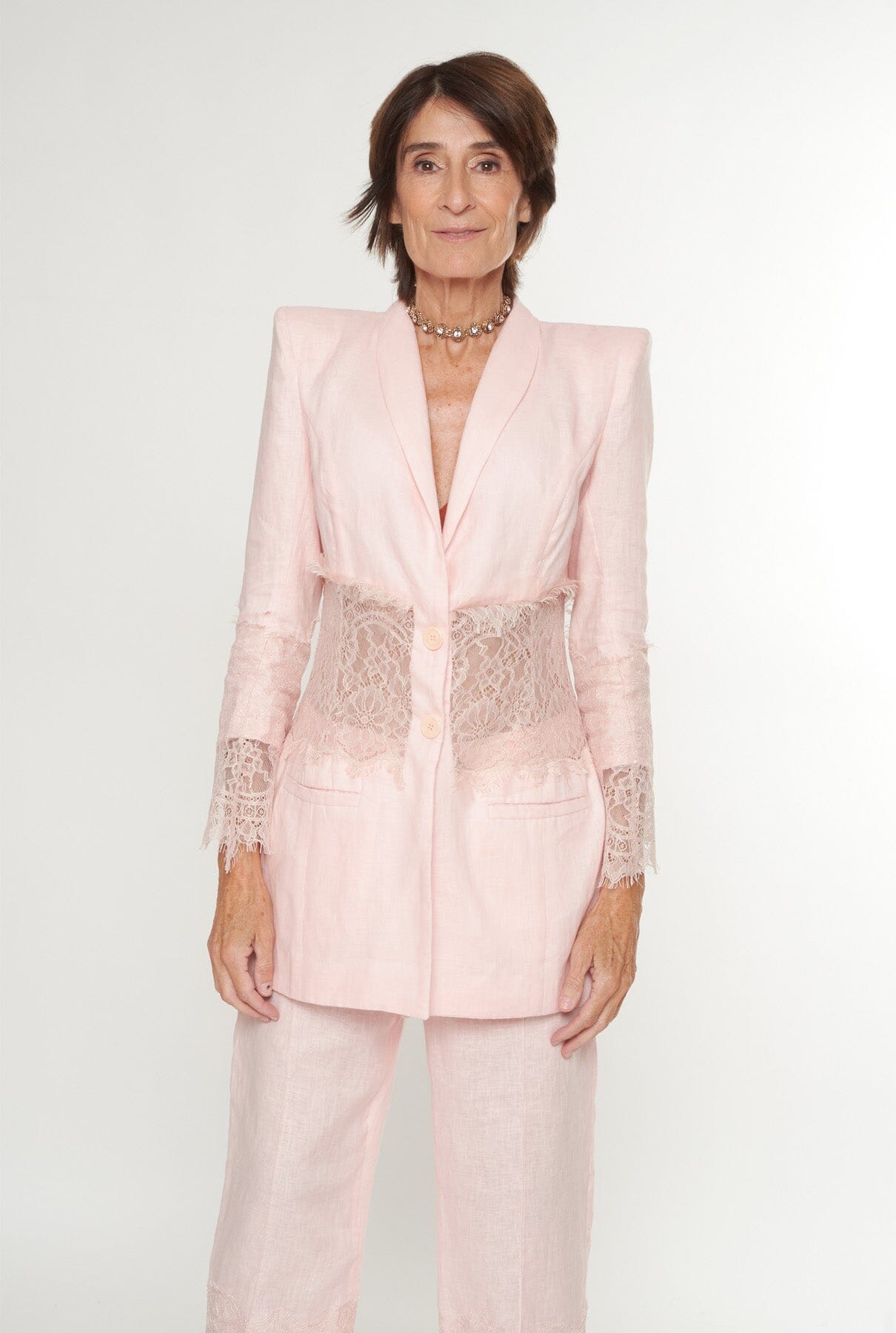 Blazer de lino y encaje rosa palo