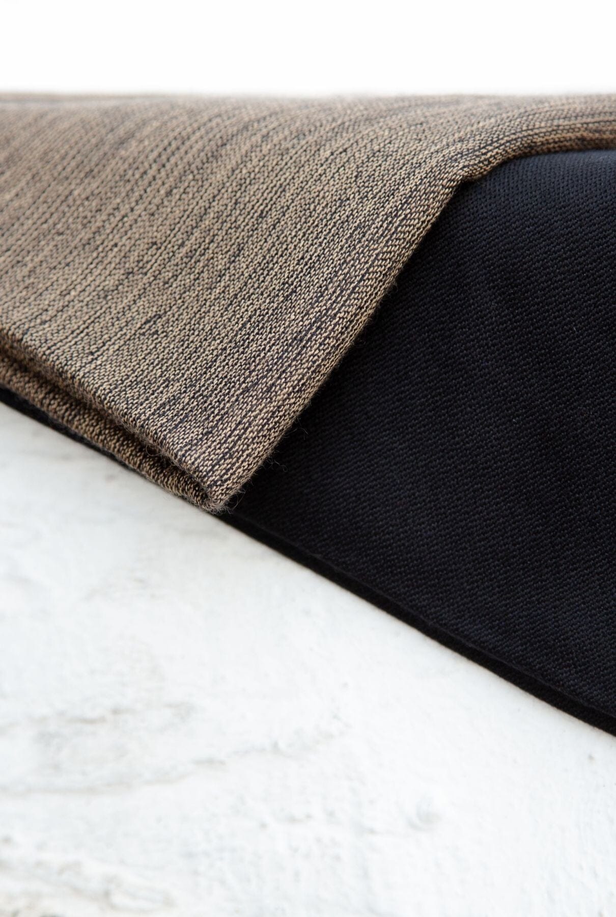 CHAL CASHMERE/ SEDA Fino NEGRO JASP ORO