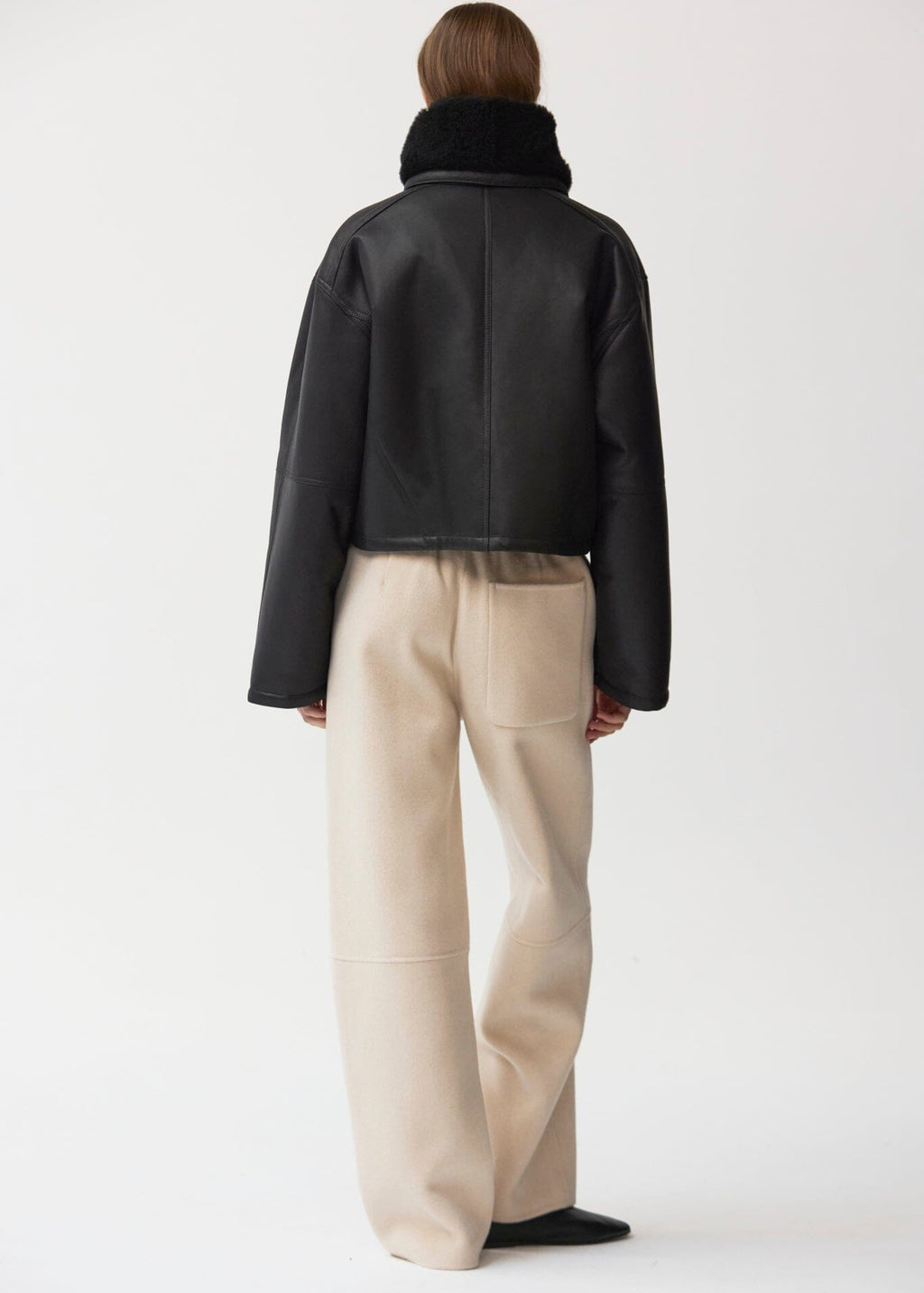 Chaqueta corta de pelo y piel napa