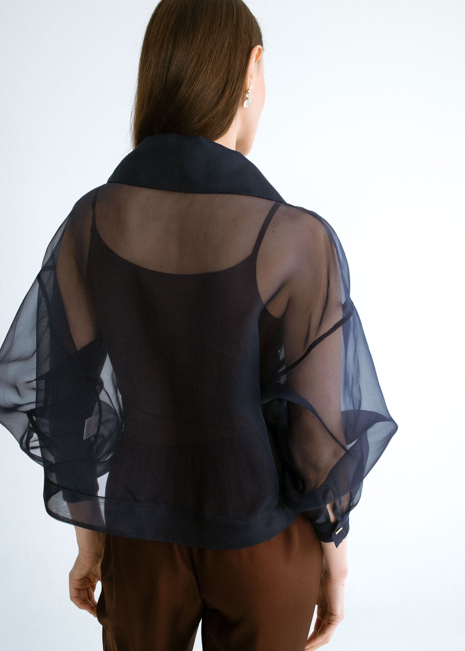 Chaqueta corta organza azul