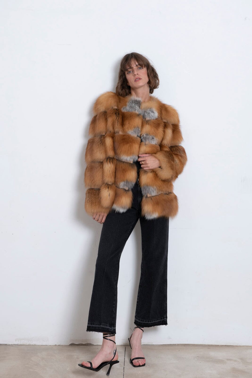 Chaqueta de pelo largo marrón