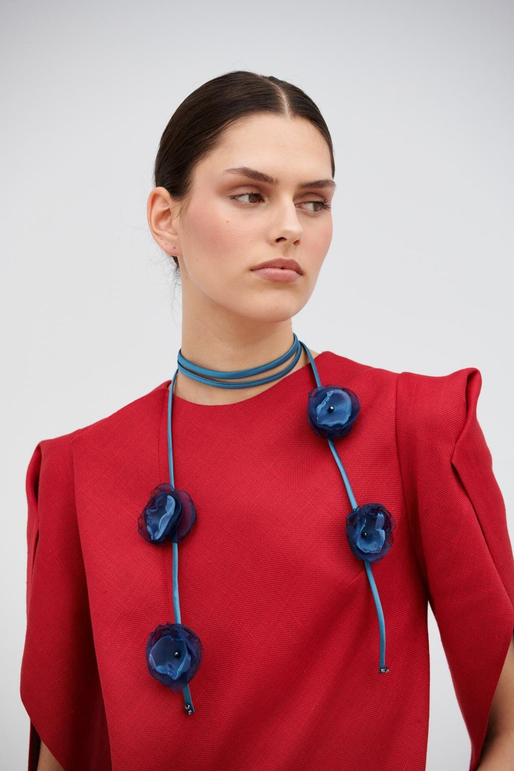 COLLAR ARTESANAL AZUL MARINO