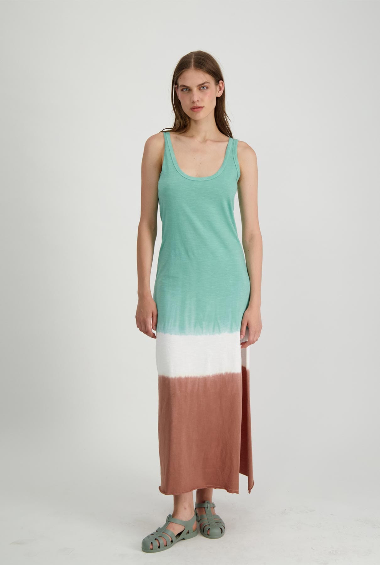 DRESS FLAD
