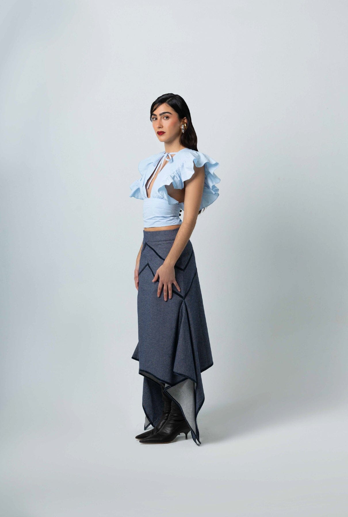 Falda con cortes azul marino