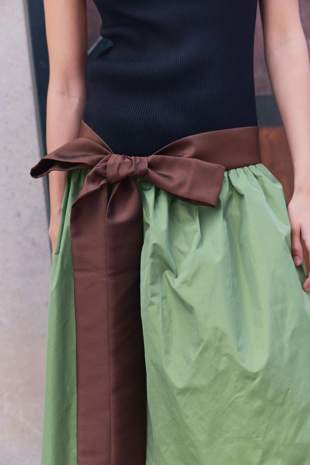 Frida Dress Bow Black
