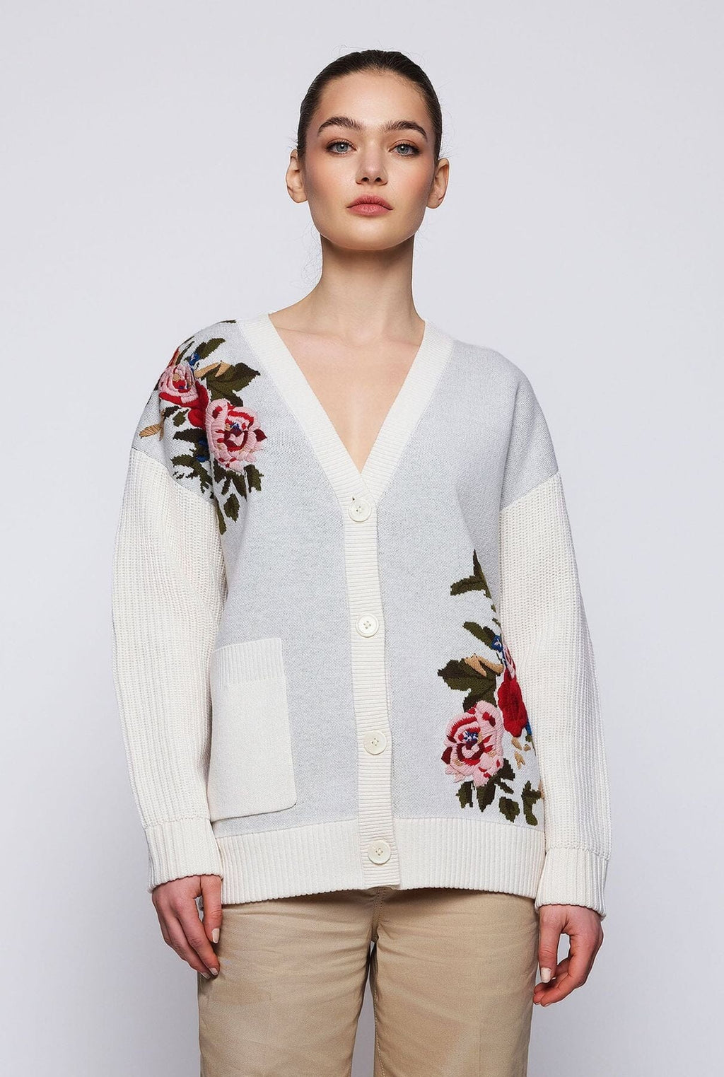Cárdigan de lana jacquard con bordado floral