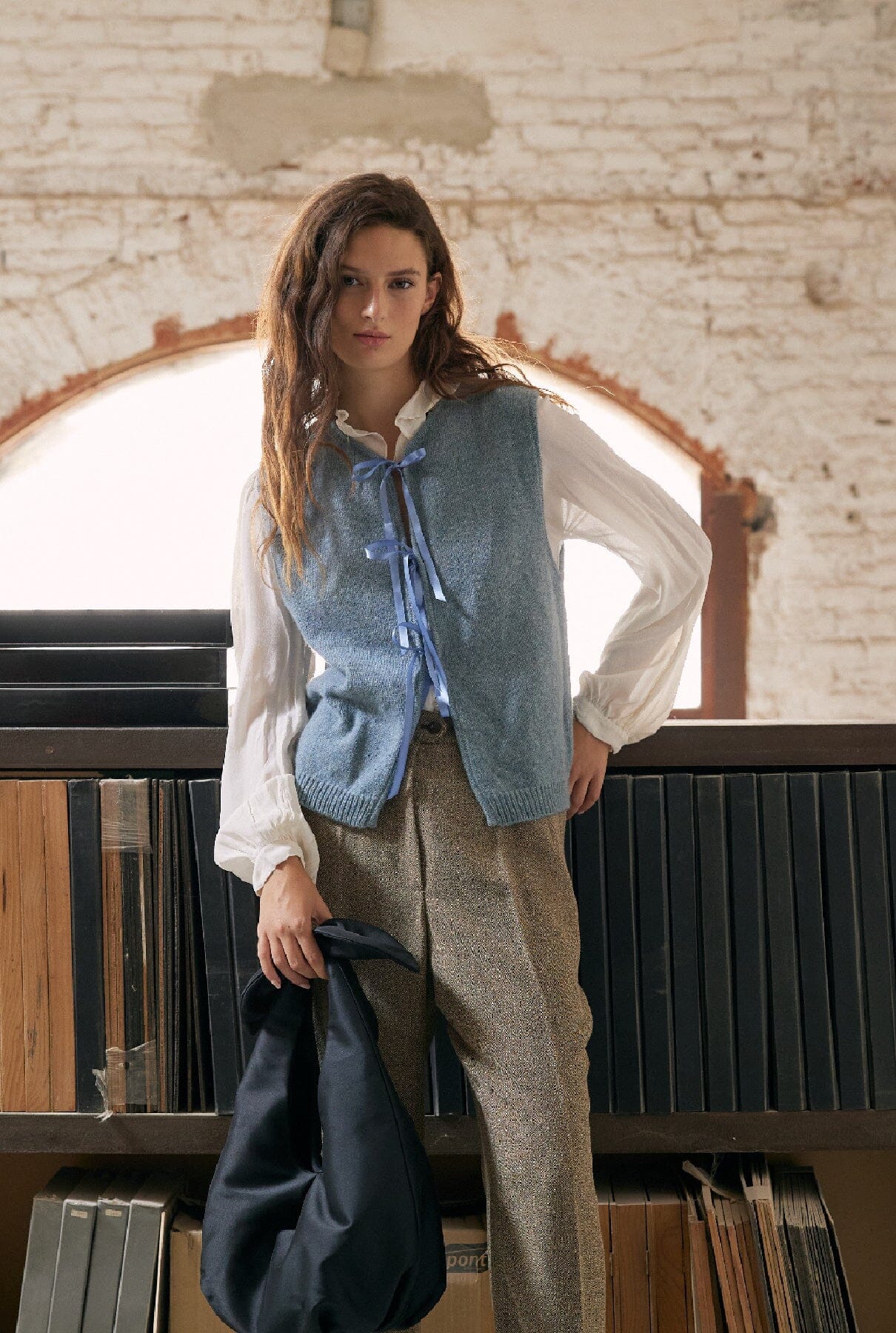 Mumi Bow Vest Sky Blue