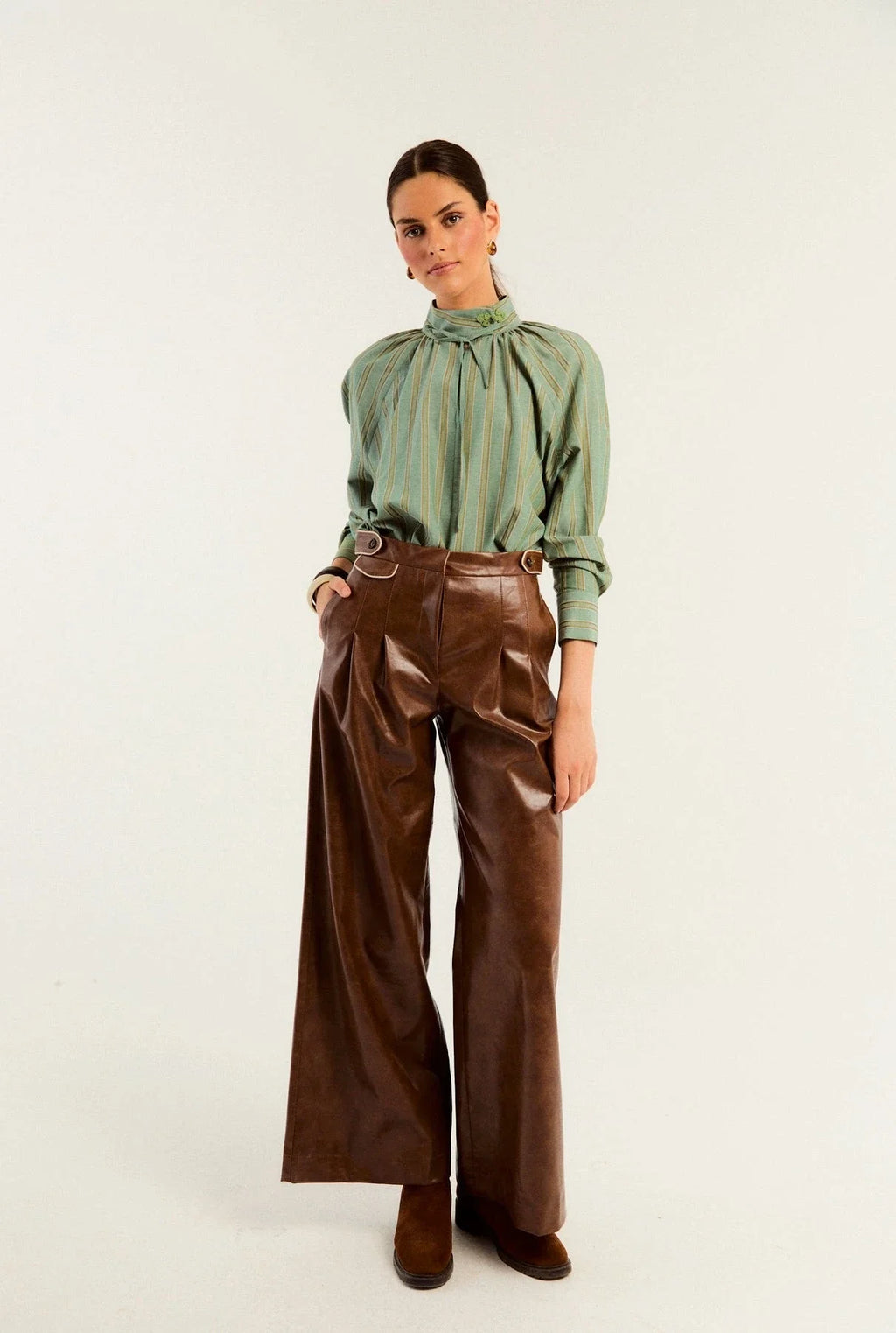 PANTALÓN BAYONA POLIPIEL