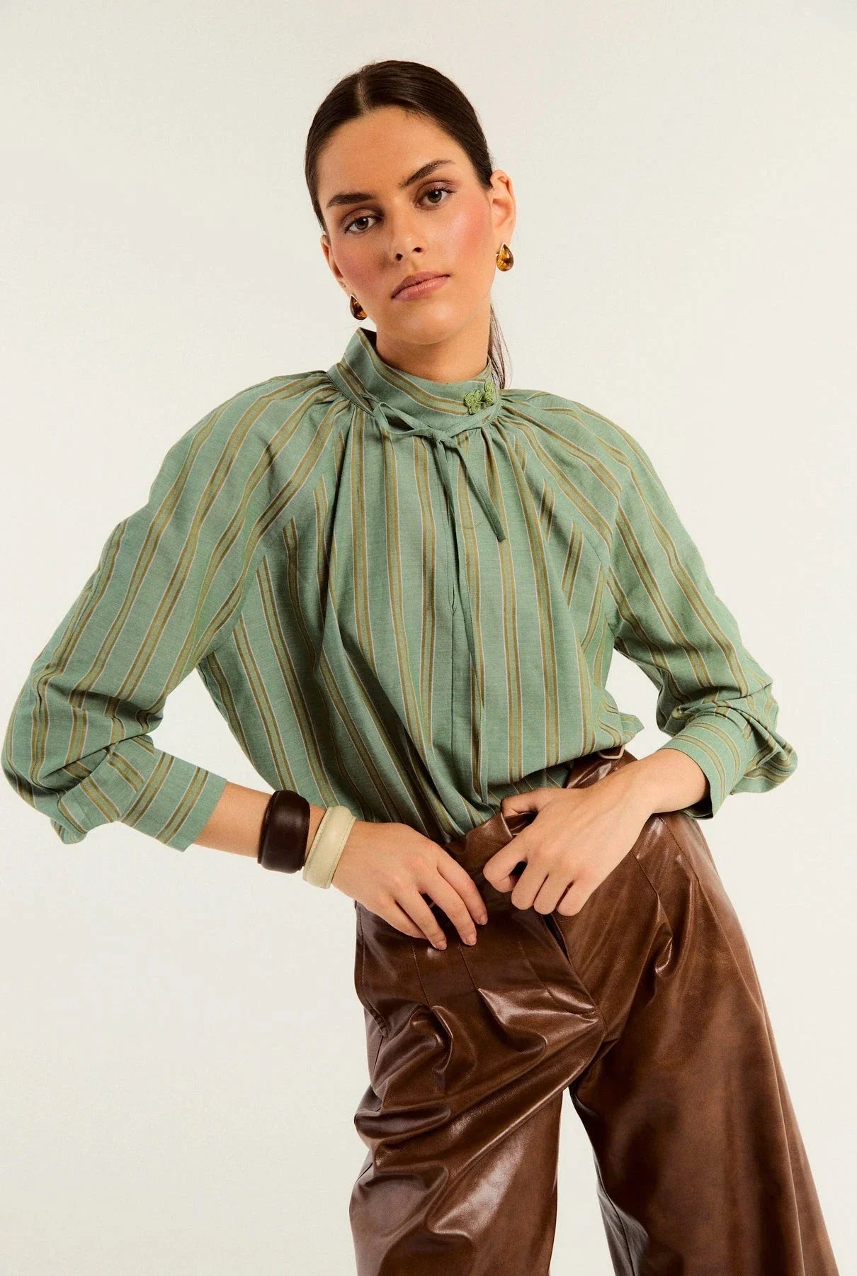 PANTALÓN BAYONA POLIPIEL