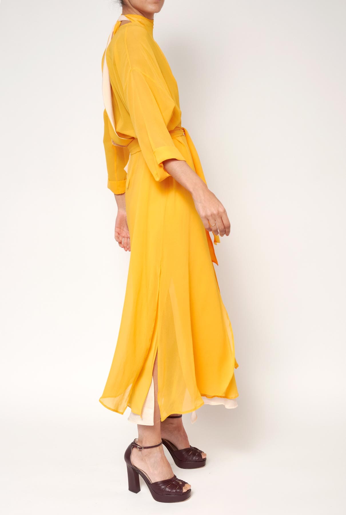 Abrigo Persefone seda - amarillo
