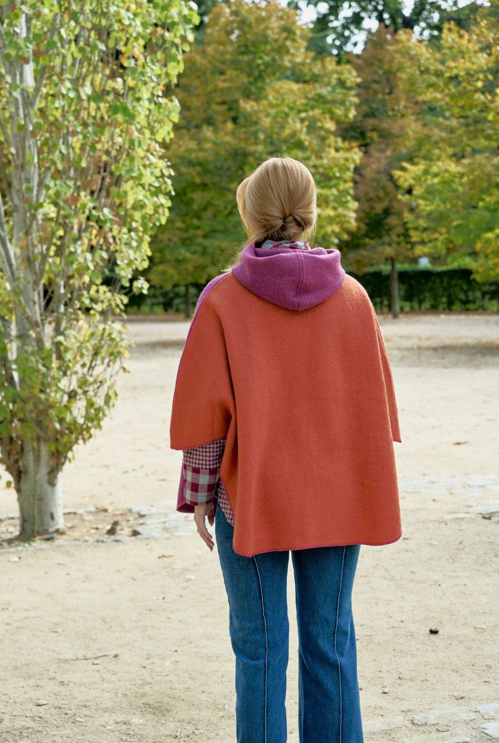 PONCHO MUR BUGANVILLA