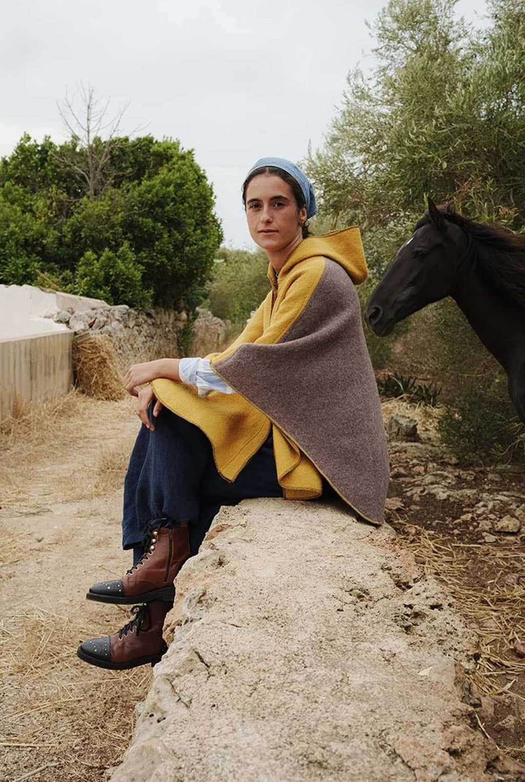 PONCHO MUR MOSTAZA