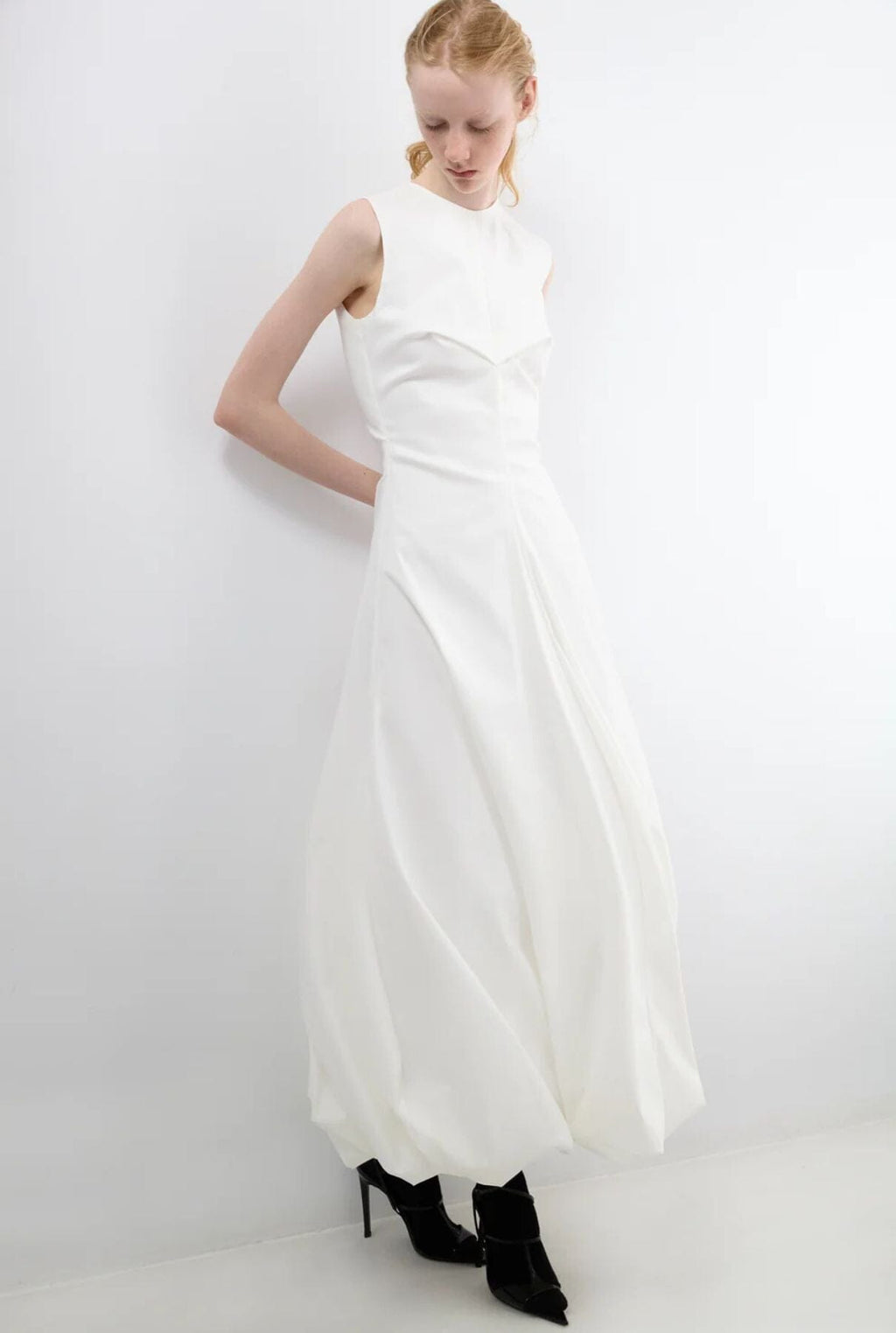 ROUND NECKLINE BALLOON