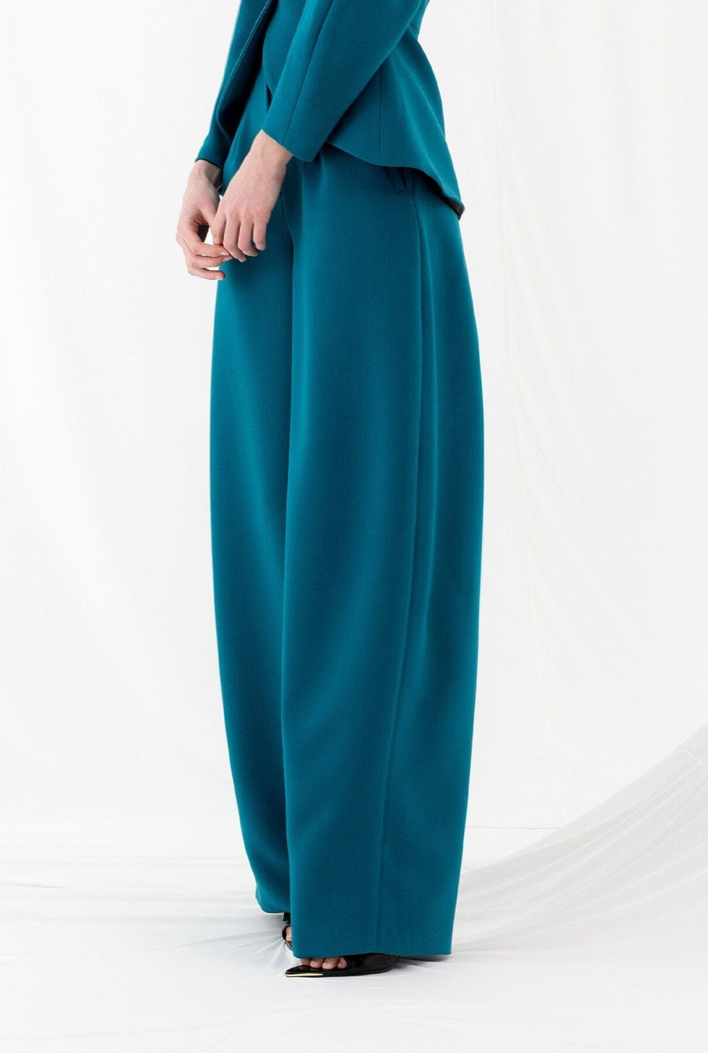 Traje de Mujer Amapola
