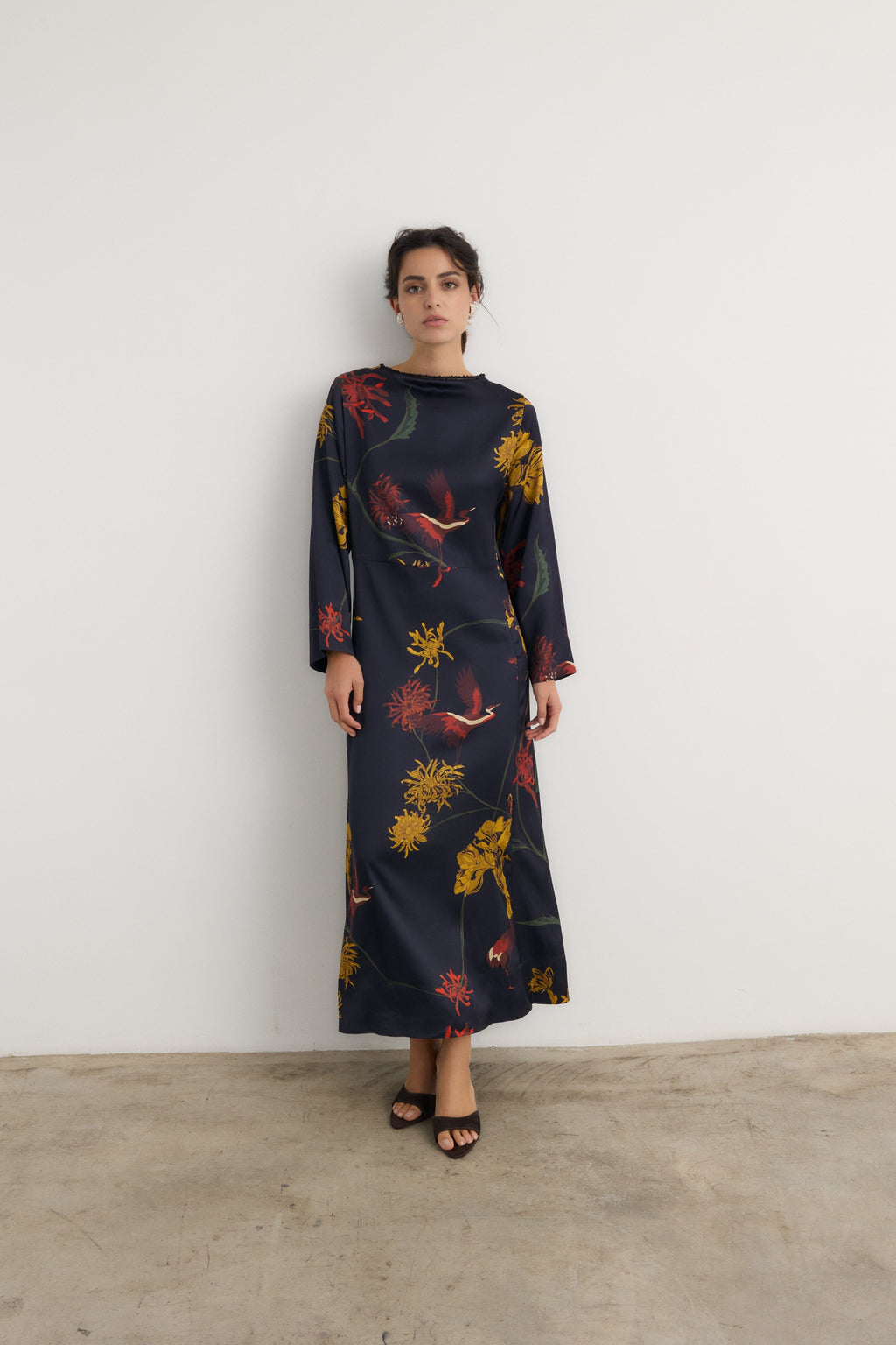 Vestido Frida Flora marino - Preorder