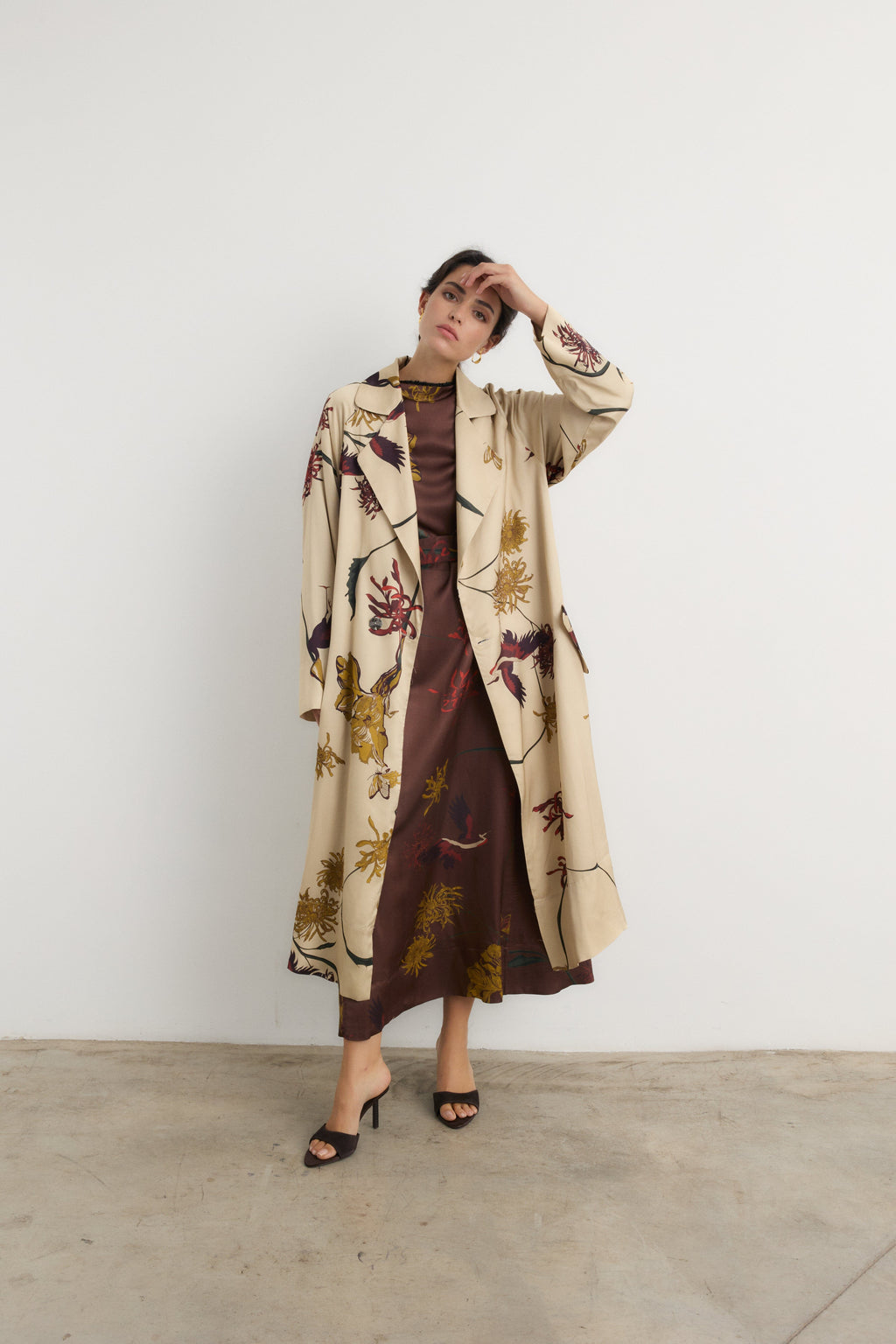 Vestido Frida Flora Marrón - Preorder