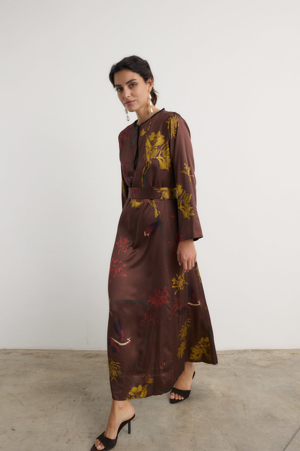 Vestido Frida Flora Marrón - Preorder