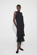 Vestido midi con flecos rusticos