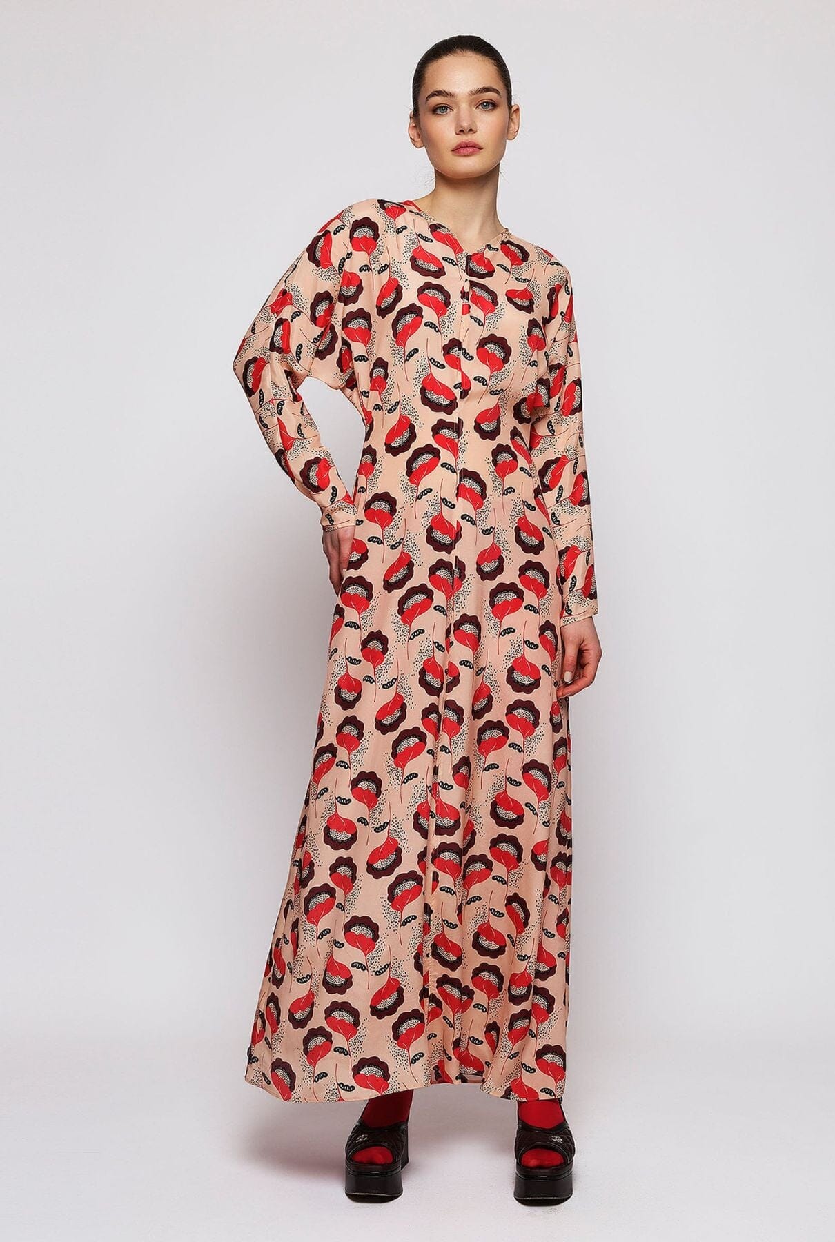 Vestido rojo y rosa estampado floral