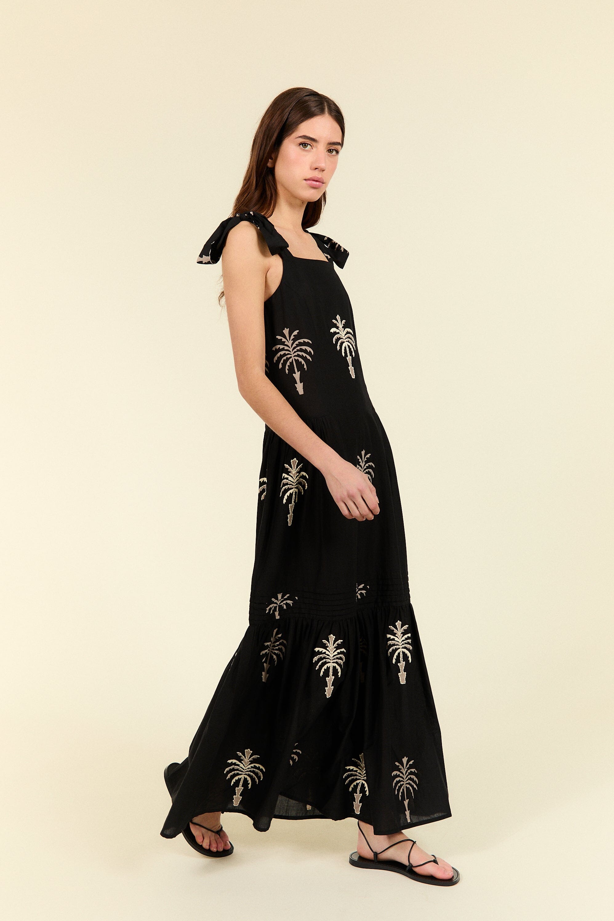 VESTIDO SELVA
